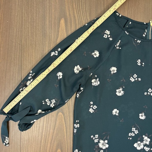 Papermoon Floral Blouse Large Dark Teal Scoop Neck 3/4 Sleeve Tie Cuff Top - Picture 11 of 14